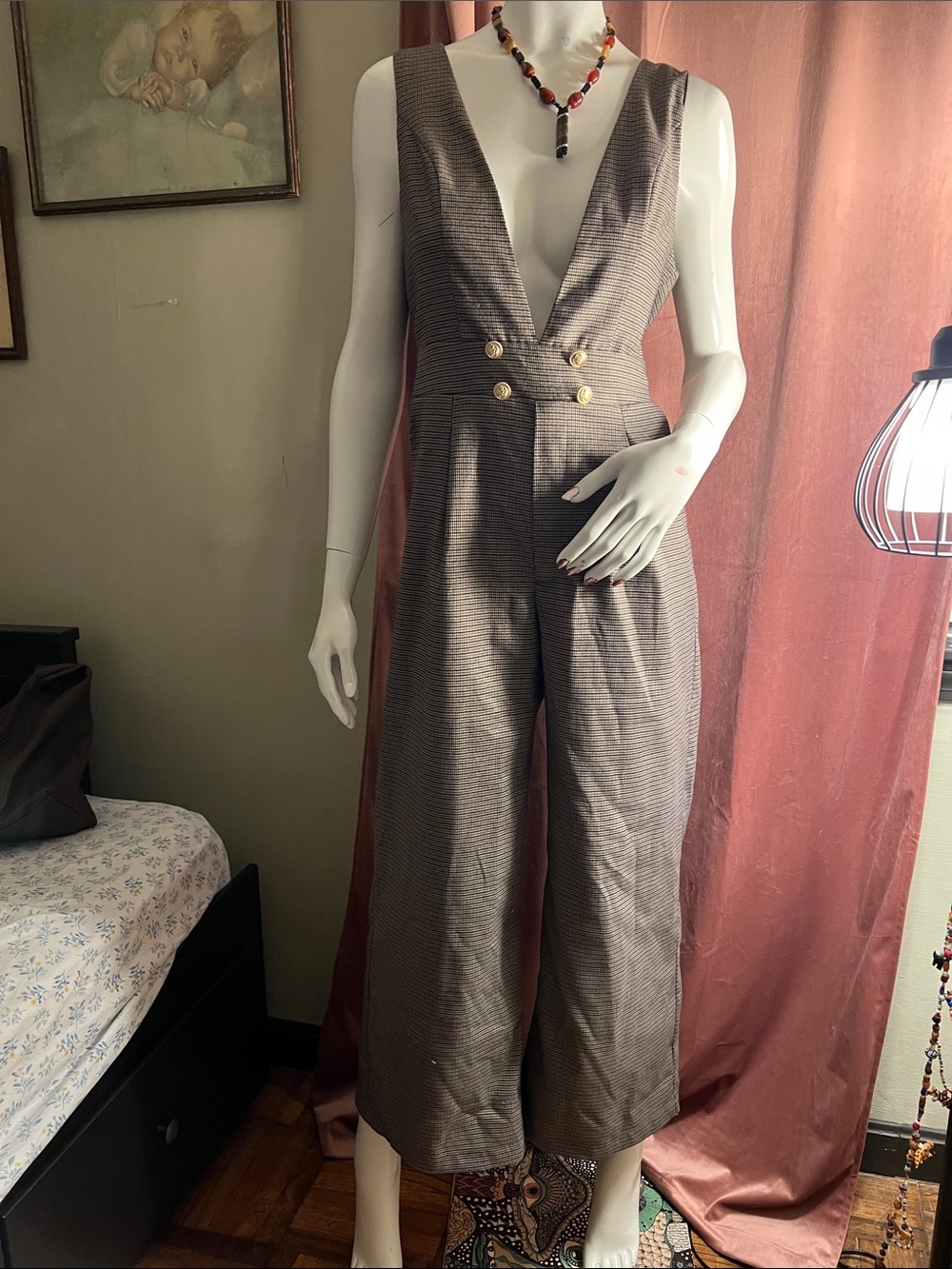 Cider Taupe Houndstooth Deep-V Wide-Leg Jumpsuit size small